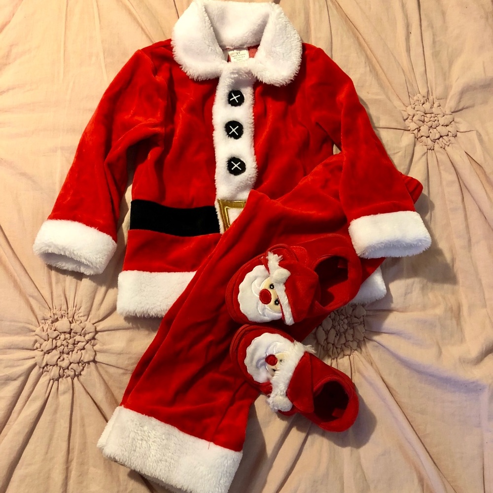 Christmas Pajamas & Slippers